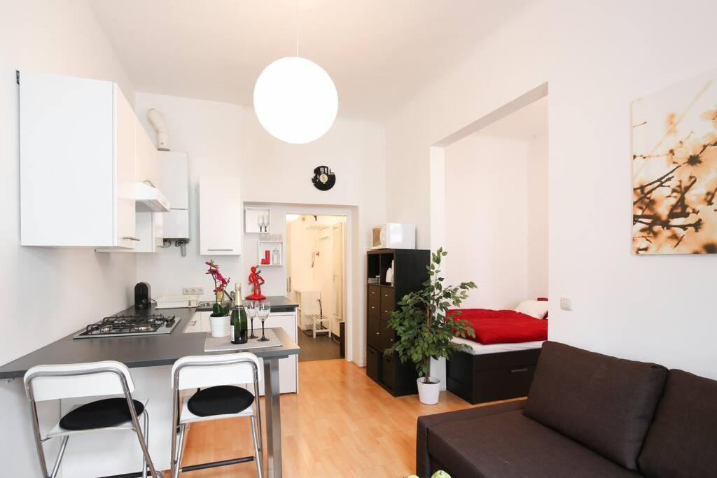 New Shalalaliving Vienna - Cosy Home Meidlinger Markt Kg12 المظهر الخارجي الصورة